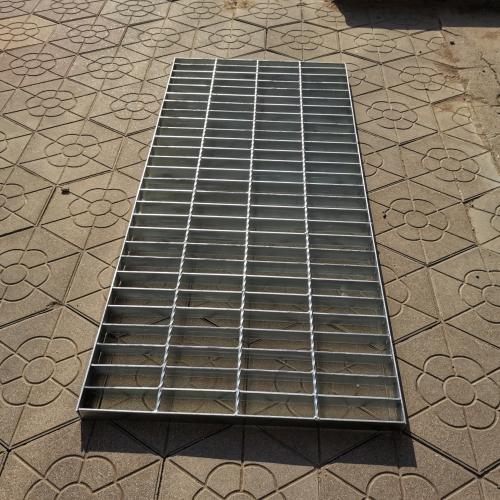 電鍍鋅鋼格板規格