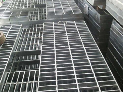 熱浸鋅格柵板