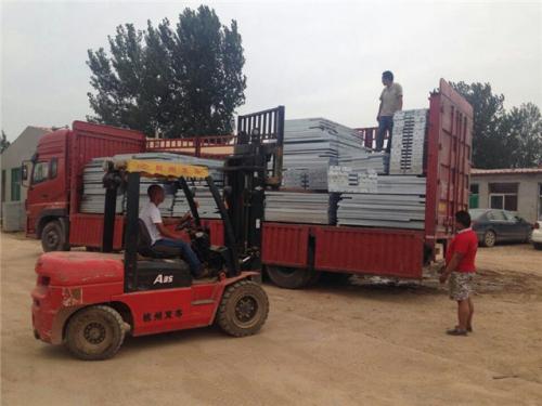 平臺(tái)格柵板廠家