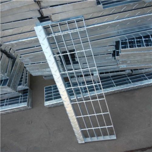 鋼梯踏步板規格