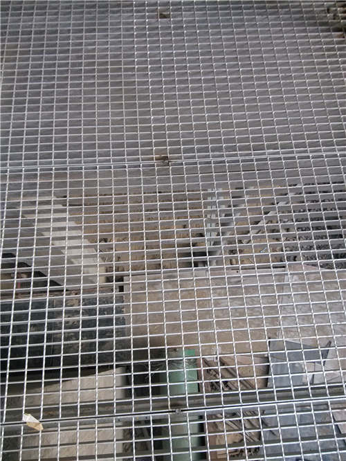 鋼格板 (88) 鋼格板 (88)