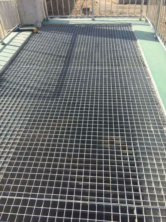 扁鋼對插鋼格柵板