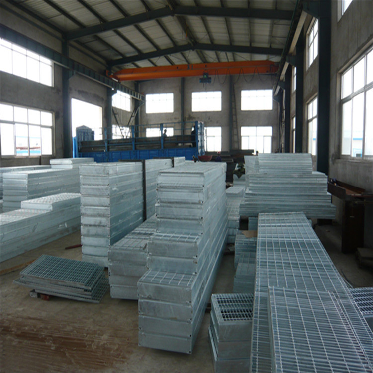 樓梯踏步板格柵 樓梯踏步板格柵