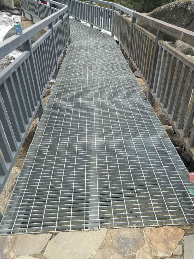 鍍鋅平臺格柵鋼格板 鍍鋅平臺格柵鋼格板