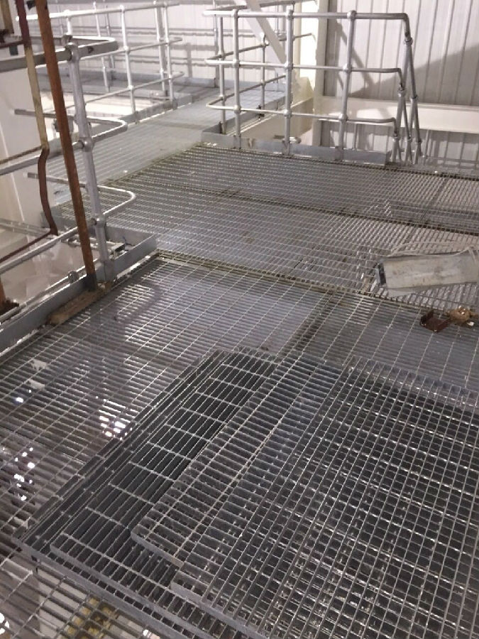 鍍鋅<a href='http://m.baiduwh.cn/ganggeban/'>鋼格板</a>型號 鍍鋅鋼格板型號