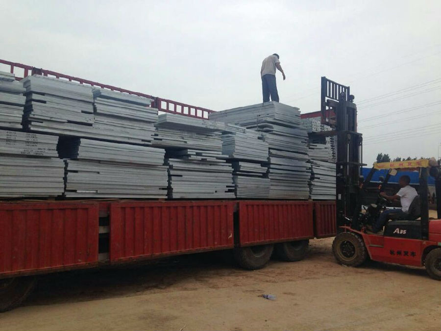 樓梯鋼格柵踏步板 樓梯鋼格柵踏步板