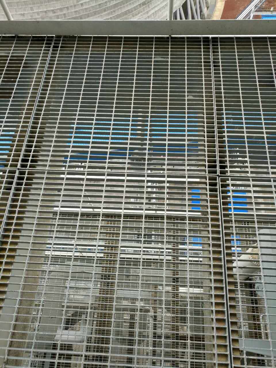 熱浸鋅格柵板平臺 熱浸鋅格柵板平臺