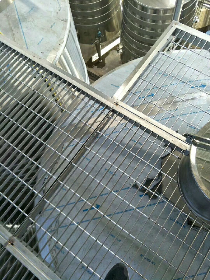 304不銹鋼鋼格板平臺(tái) 304不銹鋼鋼格板平臺(tái)