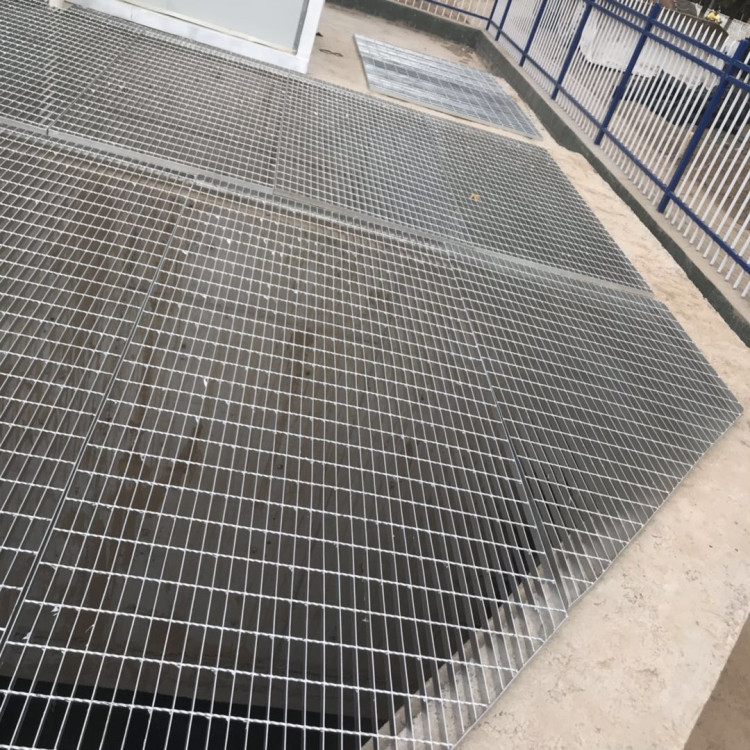 熱鍍鋅網格柵板平臺